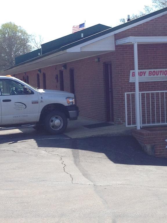 David Crockett Motel Lawrenceburg Экстерьер фото